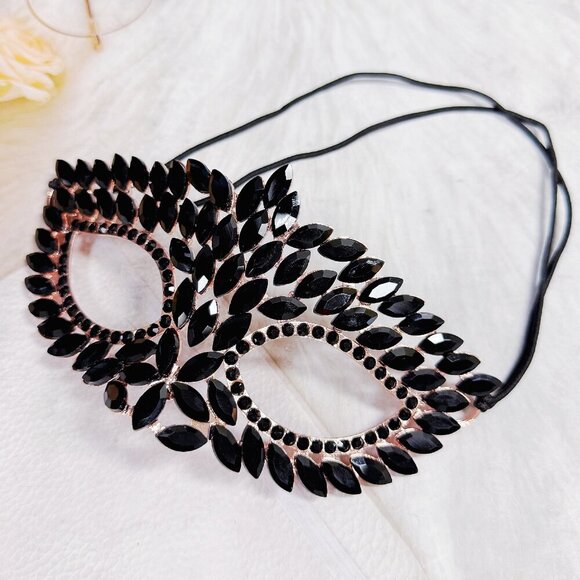 Gold masquerade mask, Black Crystal Mask, Masquerade ball mask, Party Mask - Picture 2 of 8